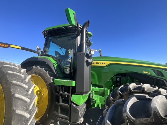 2023 John Deere 8R 340 Tractor