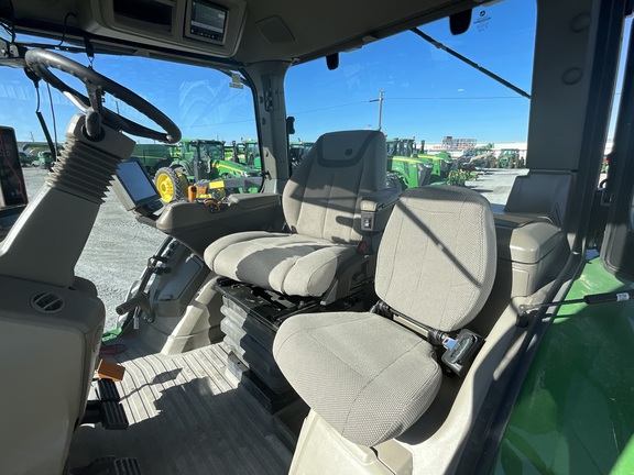 2023 John Deere 8R 340 Tractor