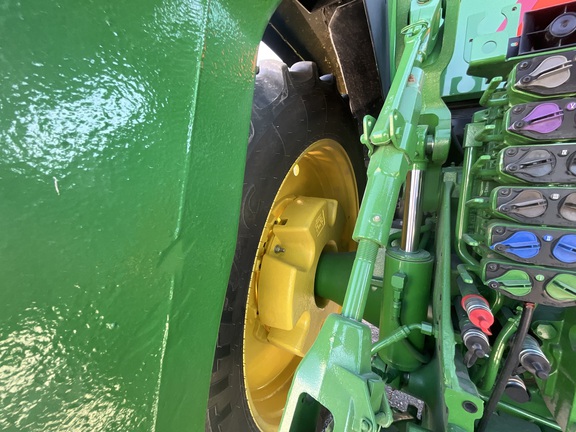 2023 John Deere 8R 340 Tractor