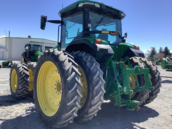 2021 John Deere 8R 250 Tractor