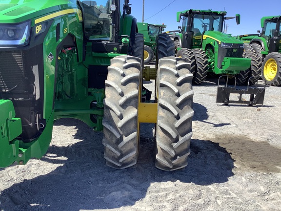 2021 John Deere 8R 250 Tractor