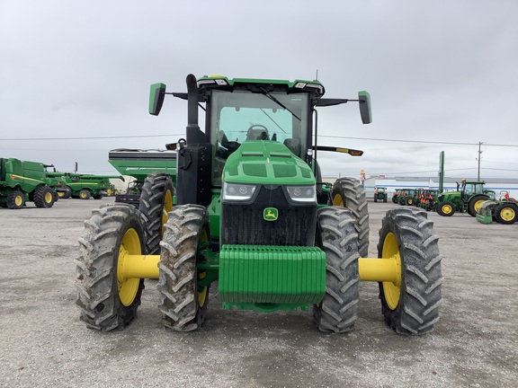 2021 John Deere 8R 250 Tractor