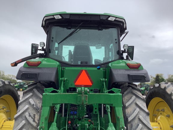 2021 John Deere 8R 250 Tractor