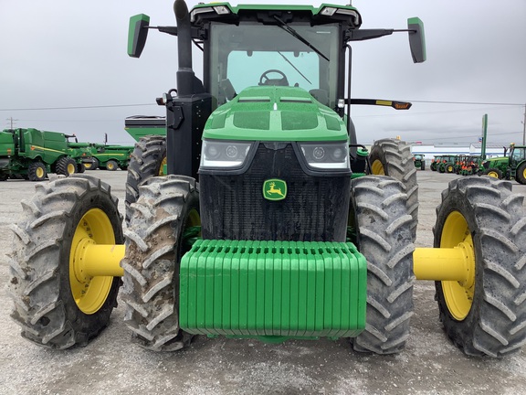 2021 John Deere 8R 250 Tractor