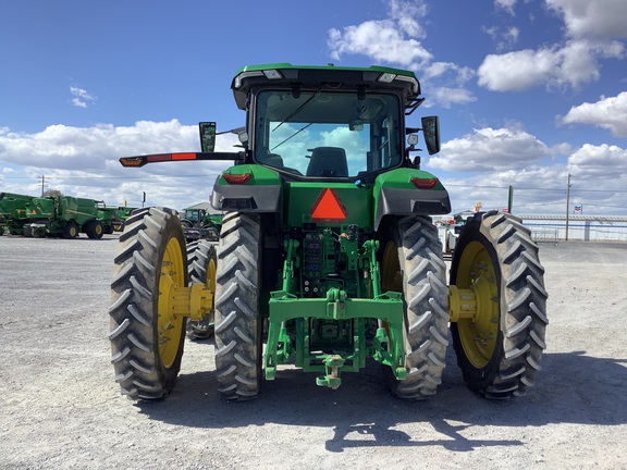 2021 John Deere 8R 250 Tractor