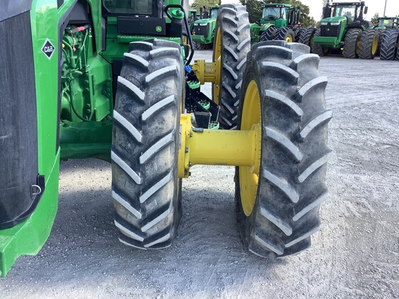 2021 John Deere 8R 250 Tractor