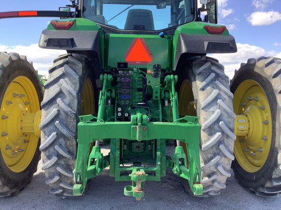 2021 John Deere 8R 250 Tractor