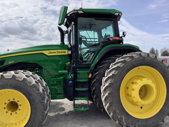 2023 John Deere 8R 340 Tractor