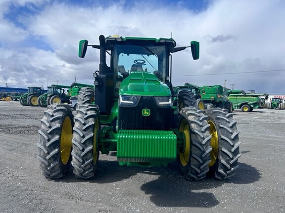 2023 John Deere 8R 250 Tractor