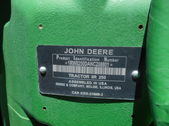 2023 John Deere 8R 250 Tractor