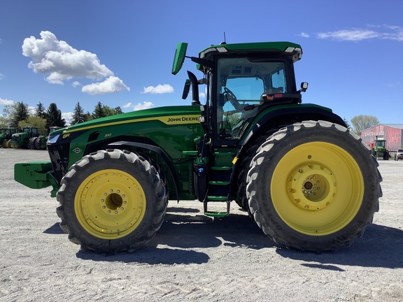 2023 John Deere 8R 310 Tractor