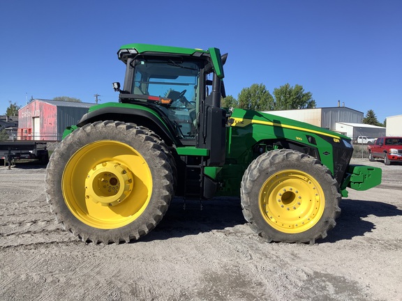 2023 John Deere 8R 310 Tractor