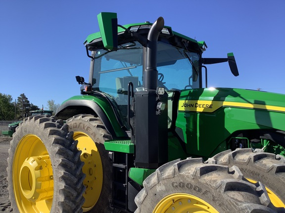 2023 John Deere 8R 310 Tractor