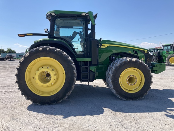 2023 John Deere 8R 310 Tractor