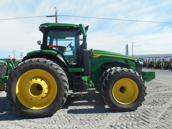 2023 John Deere 8R 340 Tractor