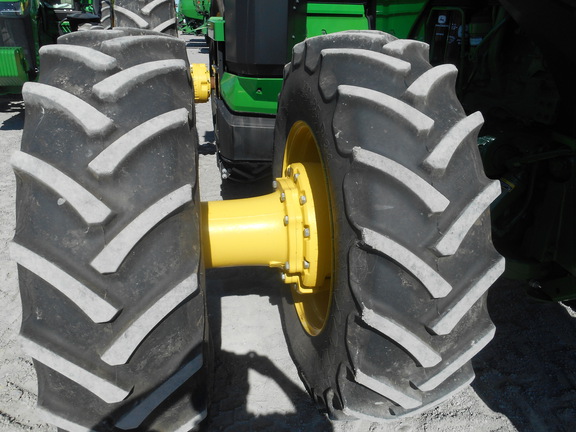 2023 John Deere 8R 340 Tractor