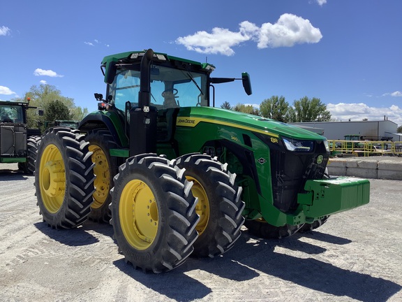 2023 John Deere 8R 340 Tractor