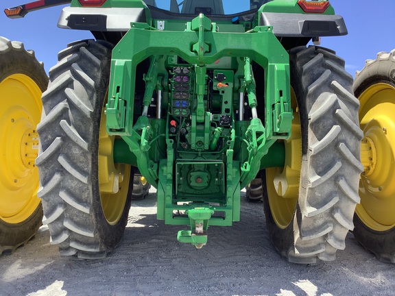 2023 John Deere 8R 340 Tractor