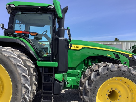 2023 John Deere 8R 340 Tractor