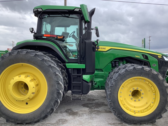 2023 John Deere 8R 340 Tractor