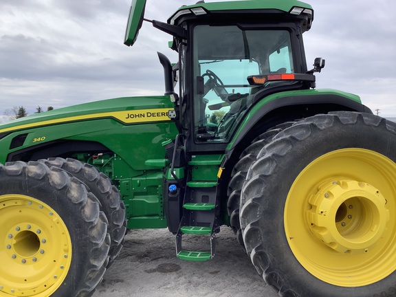 2023 John Deere 8R 340 Tractor