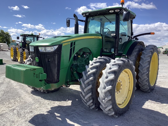 2011 John Deere 8360R Tractor