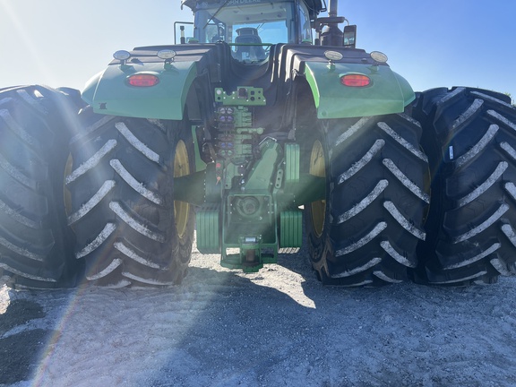 2017 John Deere 9570R Tractor 4WD