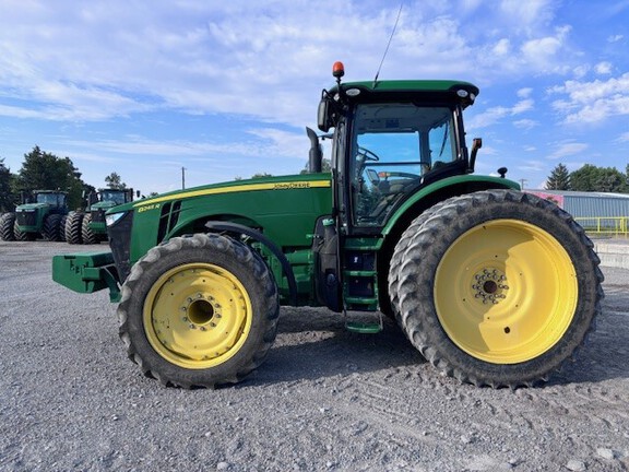 2015 John Deere 8245R Tractor