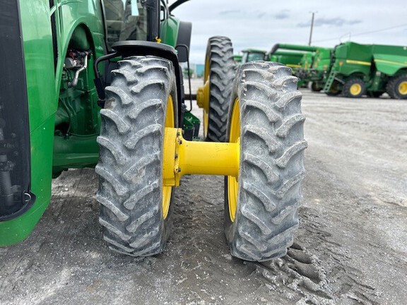 2015 John Deere 8270R Tractor