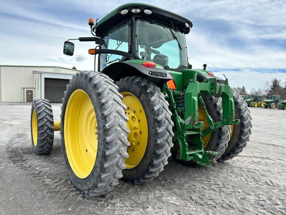 2015 John Deere 8270R Tractor