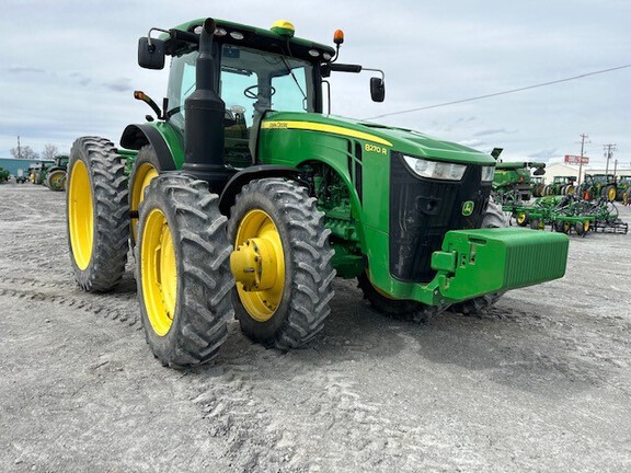 2015 John Deere 8270R Tractor