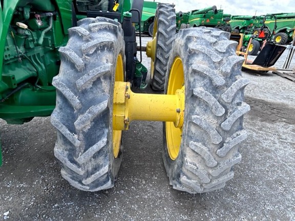 2015 John Deere 8270R Tractor