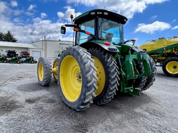 2015 John Deere 8270R Tractor