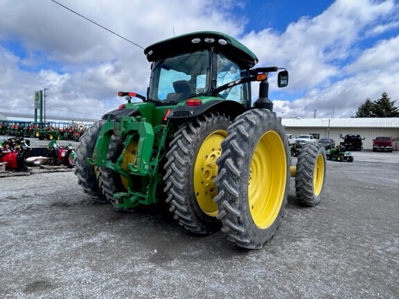 2015 John Deere 8270R Tractor