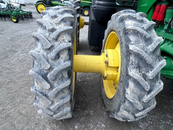 2015 John Deere 8270R Tractor