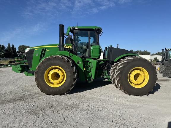 2023 John Deere 9R 590 Tractor 4WD