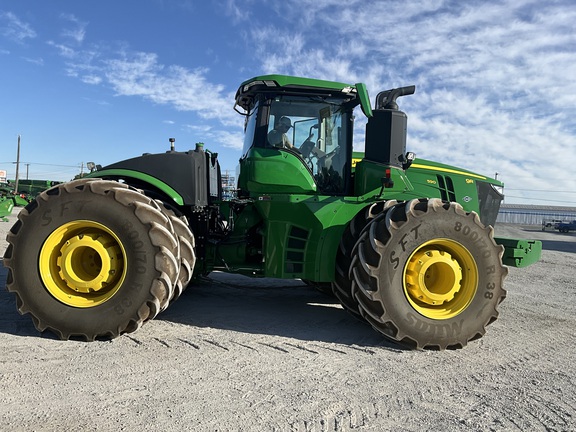 2023 John Deere 9R 590 Tractor 4WD