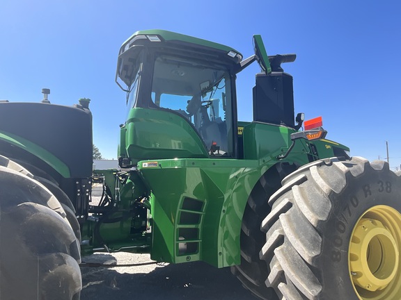 2023 John Deere 9R 590 Tractor 4WD