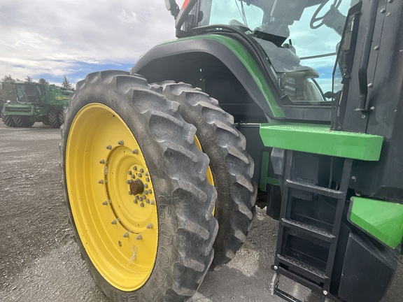 2023 John Deere 8R 280 Tractor