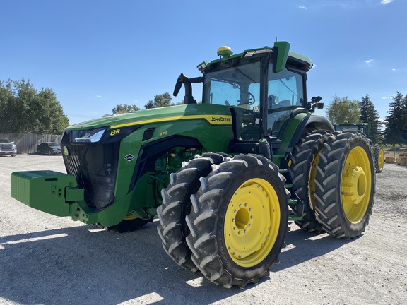 2023 John Deere 8R 370 Tractor