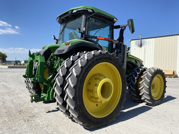 2023 John Deere 8R 370 Tractor