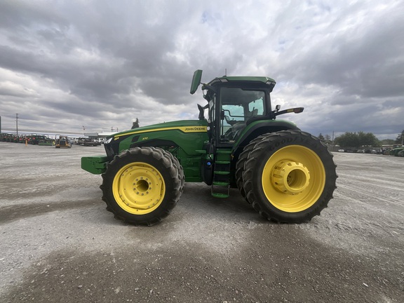 2023 John Deere 8R 370 Tractor