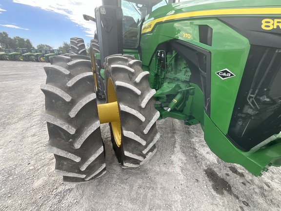 2023 John Deere 8R 370 Tractor