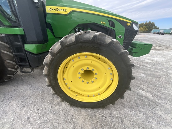 2023 John Deere 8R 370 Tractor