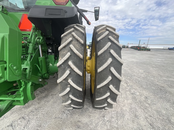 2023 John Deere 8R 370 Tractor