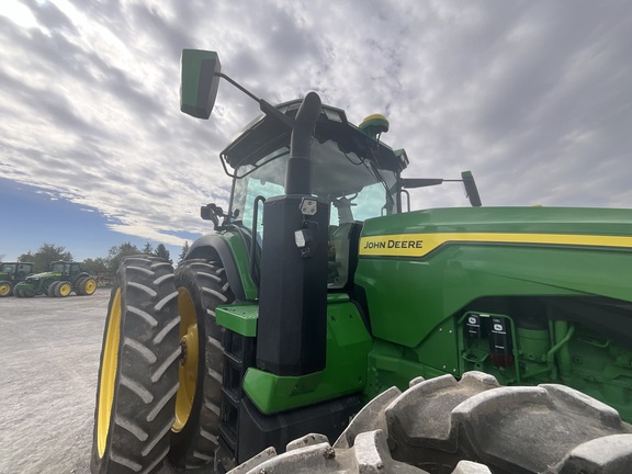 2023 John Deere 8R 370 Tractor