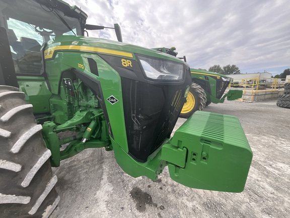 2023 John Deere 8R 370 Tractor