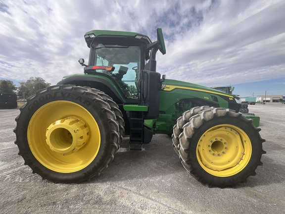 2023 John Deere 8R 370 Tractor