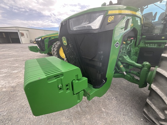 2023 John Deere 8R 370 Tractor