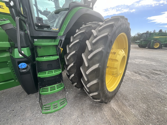 2023 John Deere 8R 370 Tractor